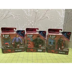 DC Comics -Wingsuit Batman Penguin Selina Kyle 4 in Action Figure Lot New In Box